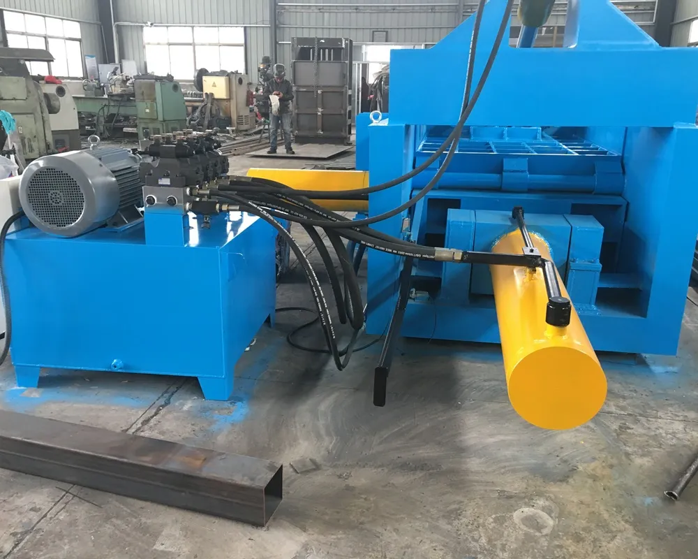 Horizontal Metal baler