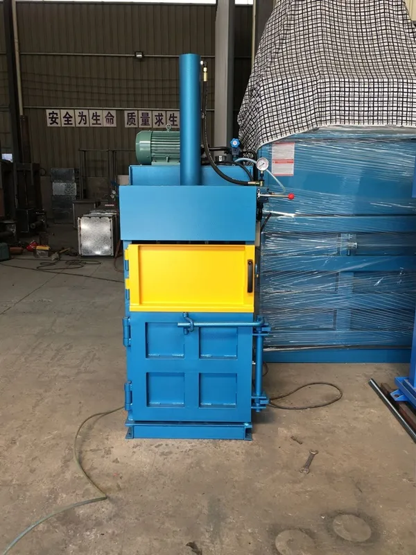 Mini Baler