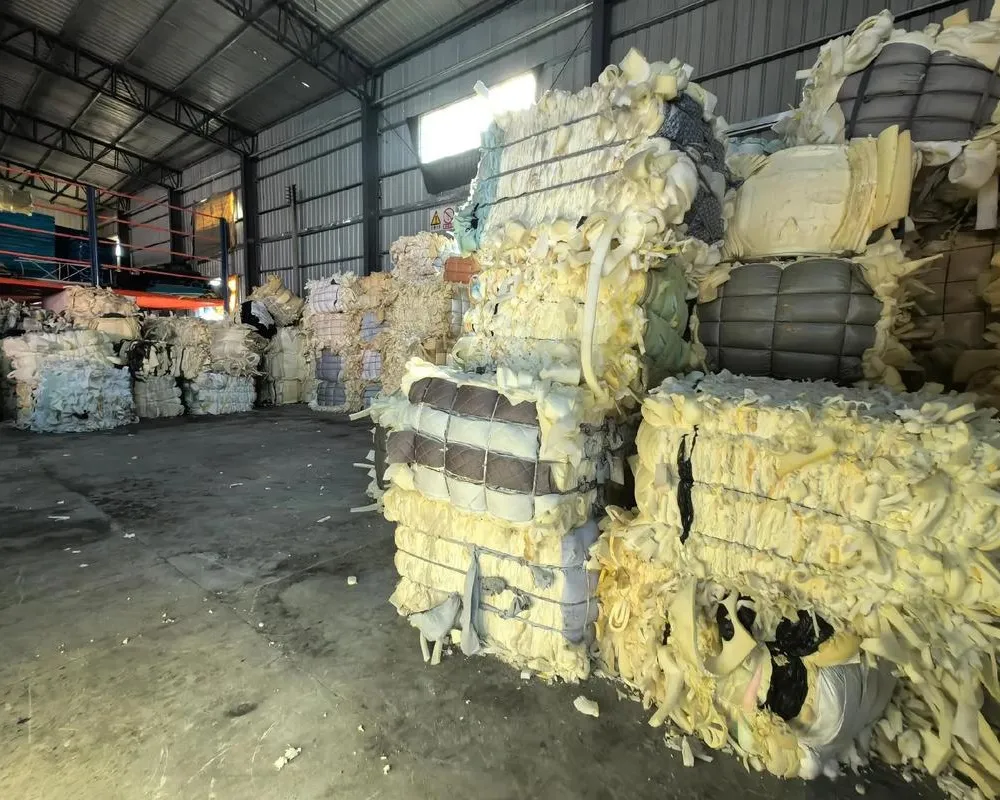 Sponge Waste Recycling Stations