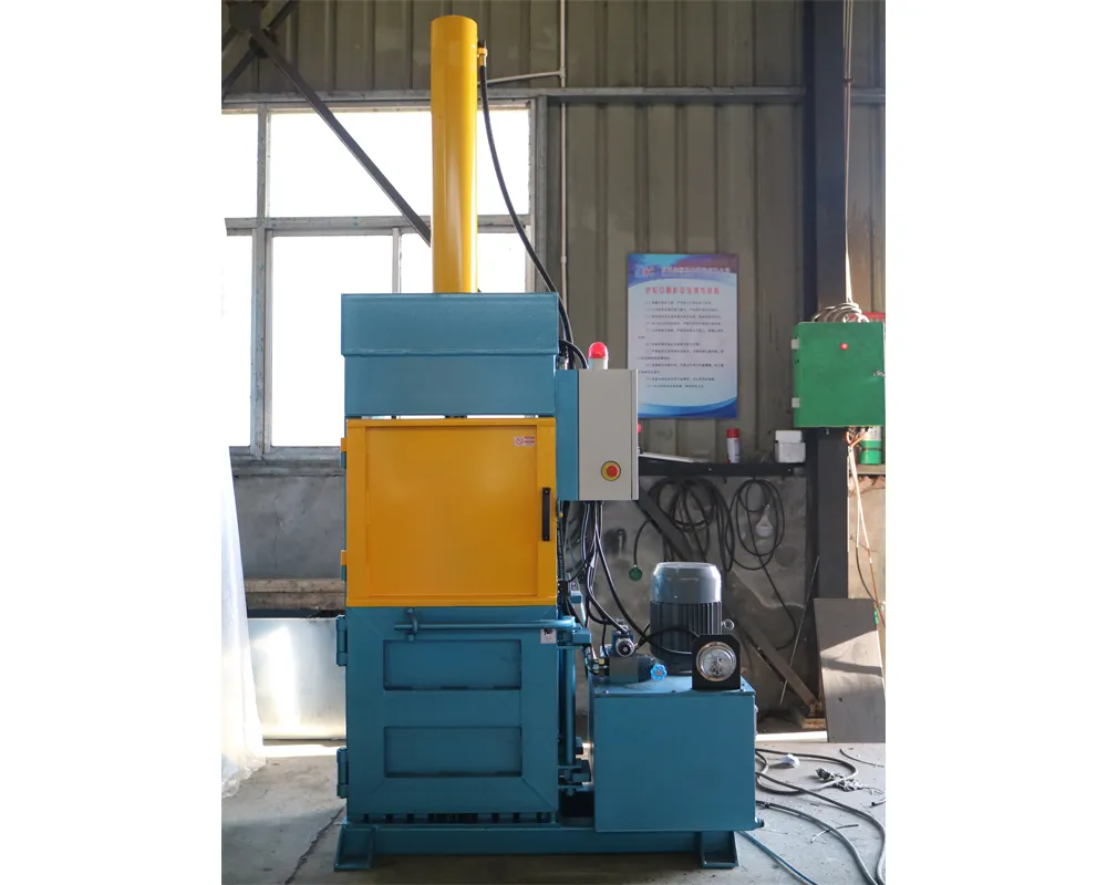 Vertical Metal Baler