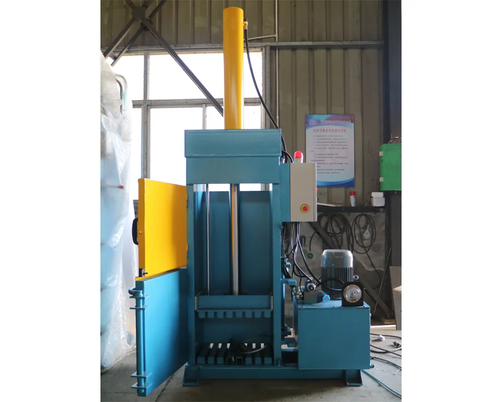 Vertical Metal Briquetting Machine